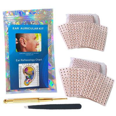 Kit d'autocollants auriculaires d'acupuncture 4 en 1 pour conditions multiples 1200 pièces avec carte auriculaire d'acupression, pince à épiler, sonde auriculaire