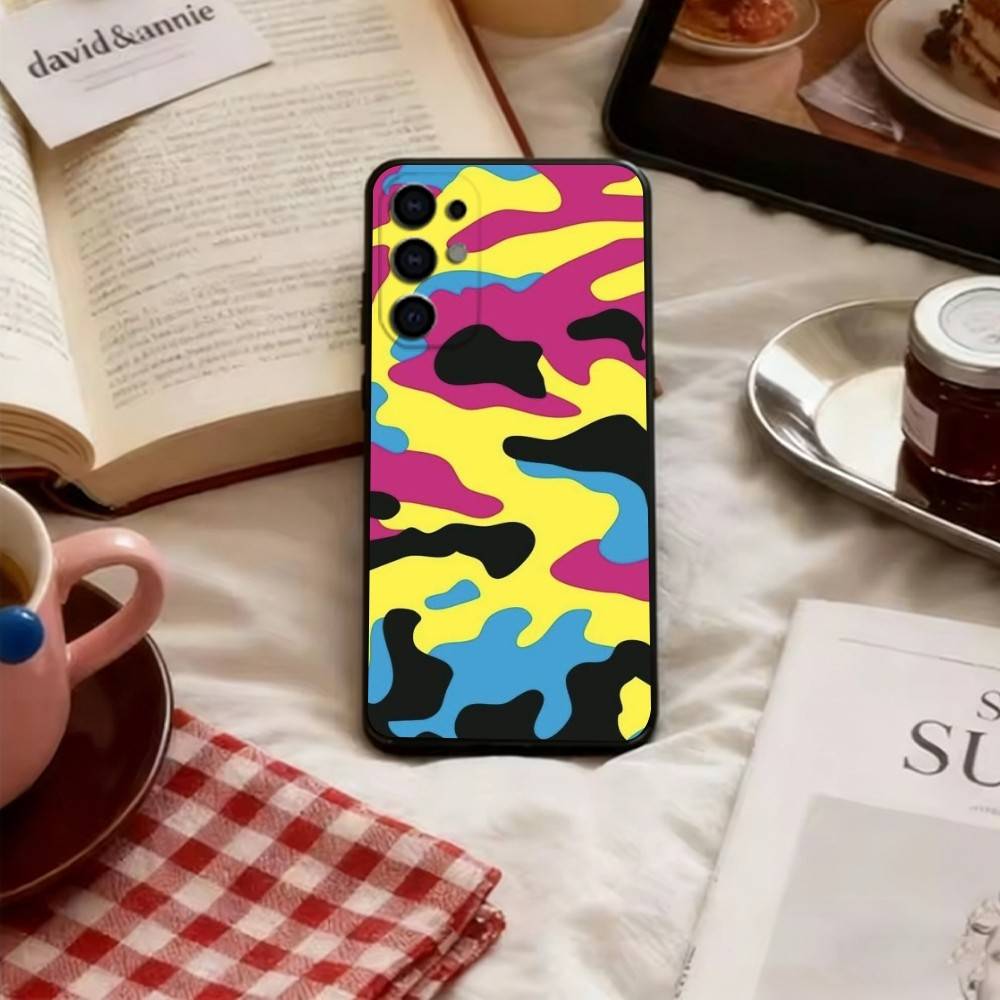 Bright Camouflage Pattern Phone Case Soft Black For Samsung S25,S24,S21,S22,S23,S30,Ultra,S20,Plus,Fe,Lite