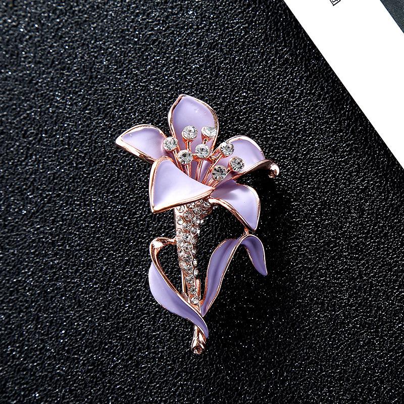 Women Brooch Romantic Crystal Flower Lapel  Accessories Carnation Botany  Gifts Jewelry