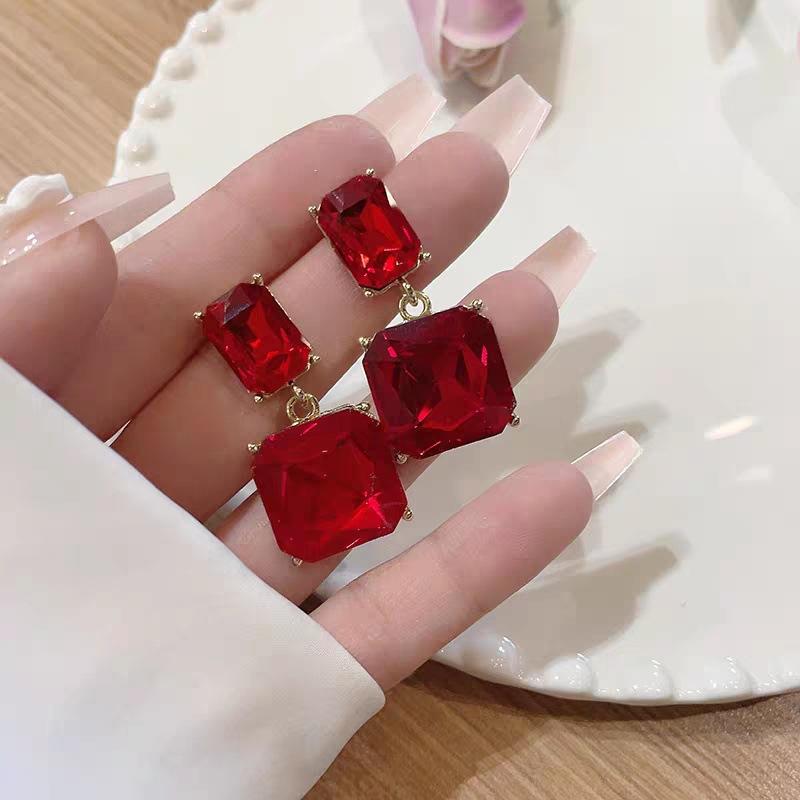 French Fashion Asymmetrical Square Ice Cube Texture Earrings, Earrings Contrasting Color Transparent Three-dimensional Studs, High-end Earrings