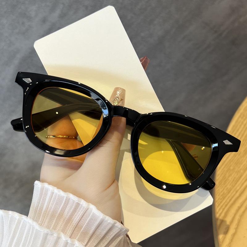 Cat Eye New Oval Sunglasses Personalized Vintage Fashion Sun Glasses Trendy Female Shades Popular Brand Designer Eyewear