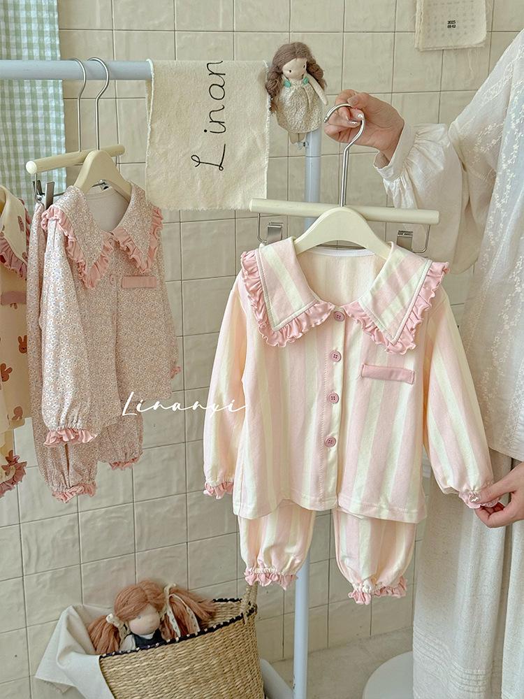 Mori Style Girl's Pajamas: Early Autumn 2025 Lace Peter Pan Collar Set