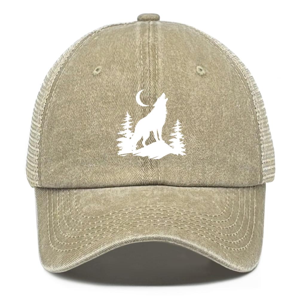 Howling Wolf Snapback Mesh Cap Forest Wolf Trucker Cap Solid Color Non-Stretch Fabric Adjustable Baseball Hat For Women & Men