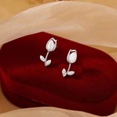 Tulip Niche Design Sense Damen Ohrringe Neu Trendy Sommer Luxus