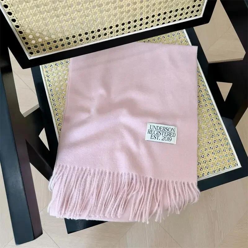 Lilla er veldig bra for å matche det nye ensfargede imiterte kashmirskjerfet høst og vinter fra Dongdaemun, Sør-Korea