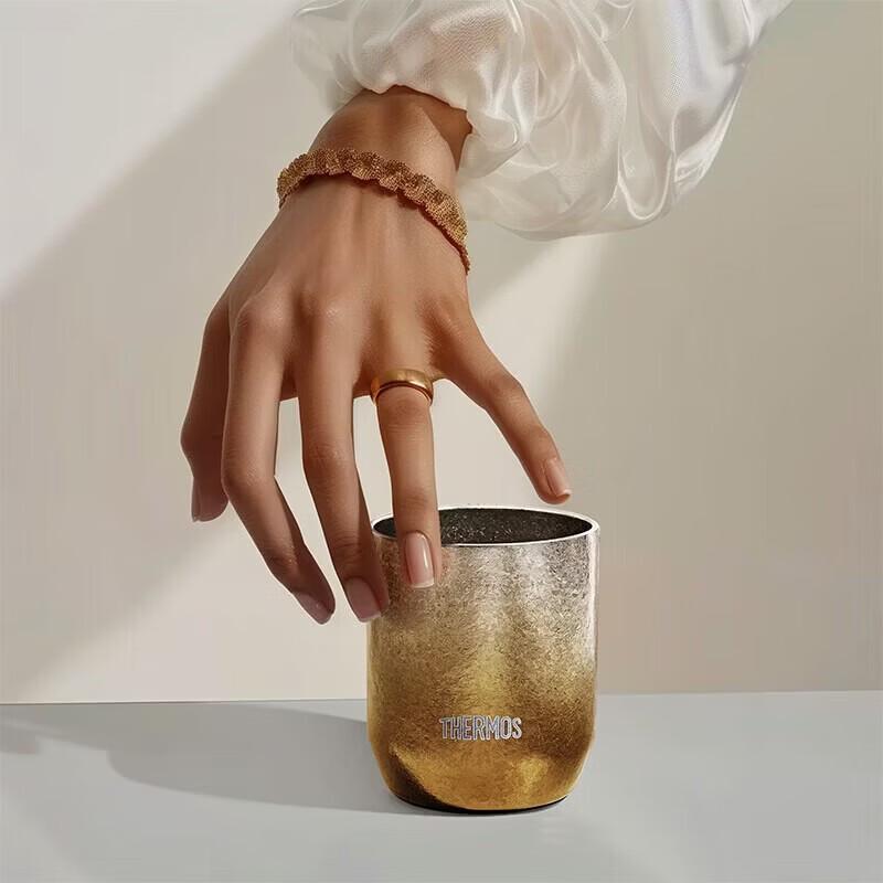 

ТЕРМОС Титановый Двухслойный Изолированный Стакан для Чая с Мололотковым Покрытием