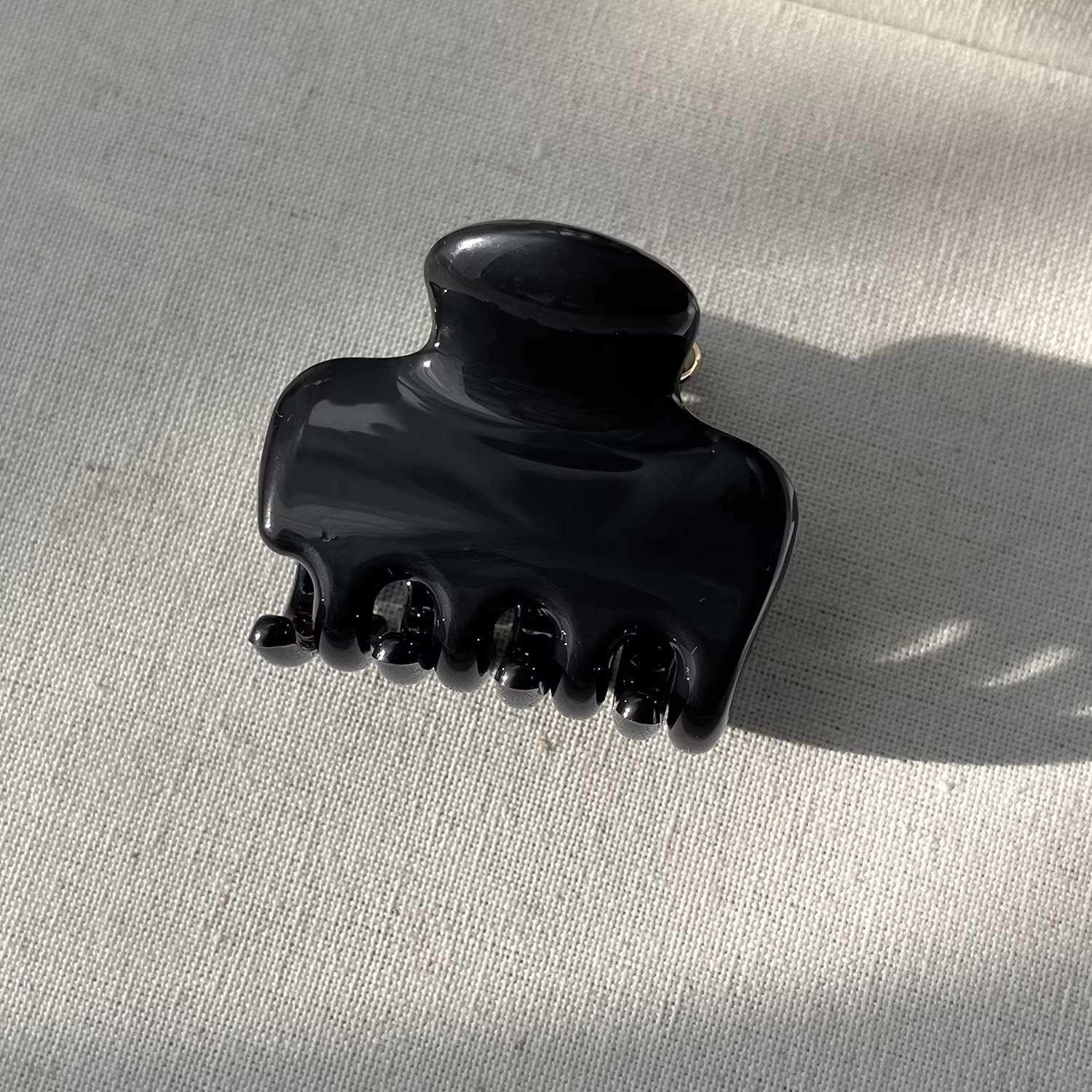 

French Vintage Square Women s Hair Clips Elegant Acetate Hair Claw Sweet Shark Clip Exquisite Girl Hairs Accessories Headwear