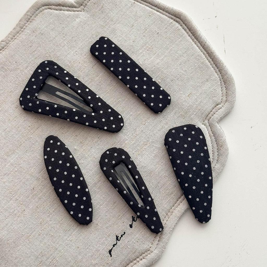 Versatile Black & White Polka Dot Triangle Hair Clip for Side Bangs & Forehead