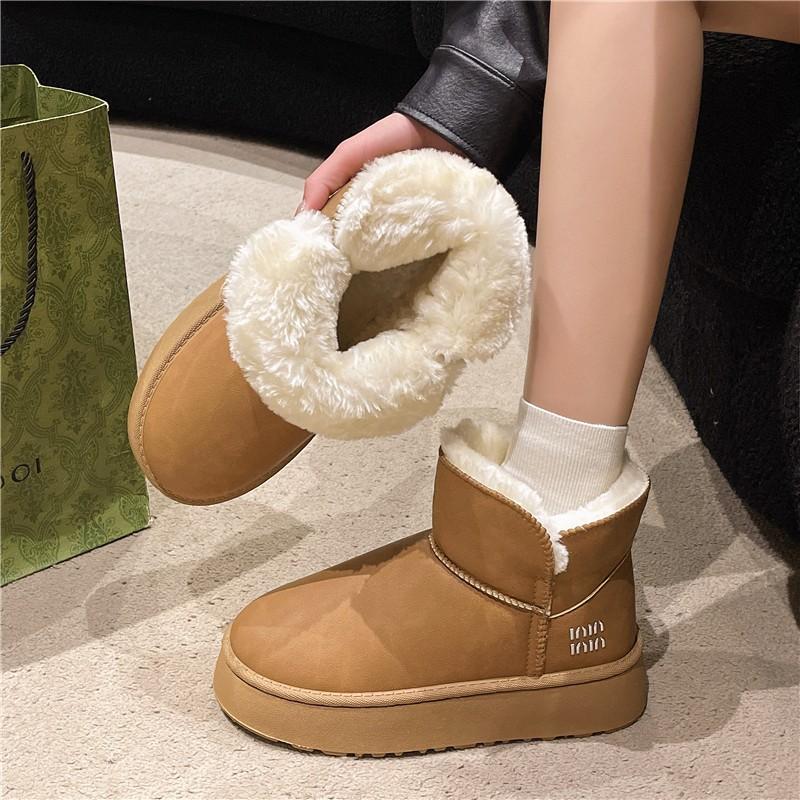 Thick-soled Snow Boots Women's 2025 Winter New Sangpo Non-slip Short Tube Velvet Leather Bread Shoes Northeast Cotton Shoes