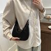 Solid color simple foreign style shoulder bag women's bag 2025 niche versatile ins texture chain underarm messenger bag women