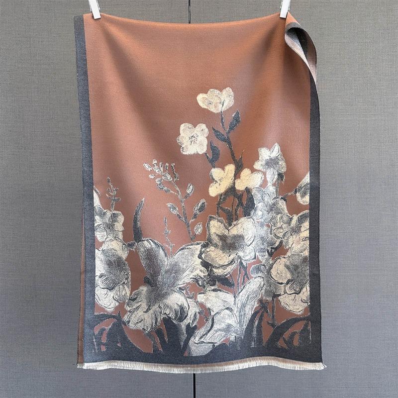 Autumn New Cashmere Tassel Scarf Women's Fashion Age-reducing Jacquard Scarf Warm and Thickened Large Shawl