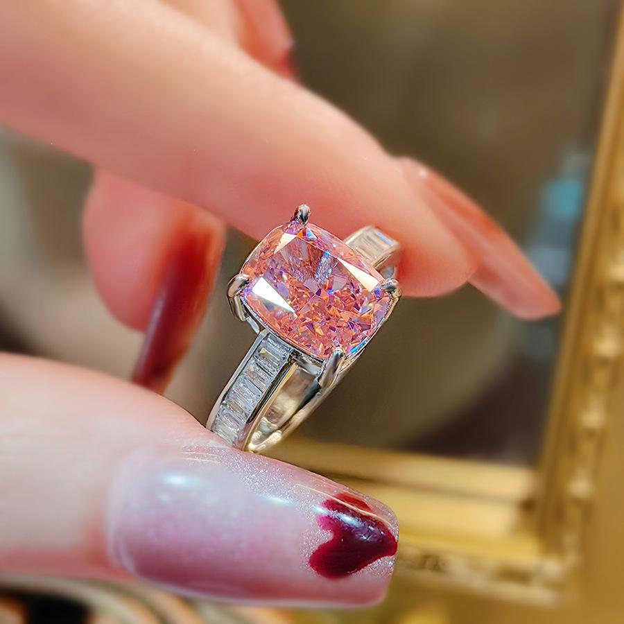 Rectangle Glitter Diamond Ring Women'S High-End Elegant Pink Crystal High Carbon Diamond Imitation Spinel Blue Women'S Ring