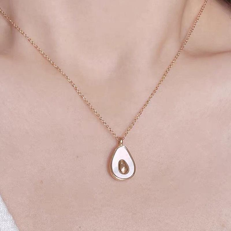 Exquisite Light Luxury Gold-Plated Avocado Pendant Necklace with Long-Lasting Titanium Steel Clavicle Chain