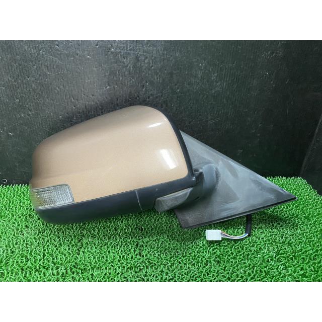 Serena DBA-NC26 right side mirror CAG G668 96301-1VA4D