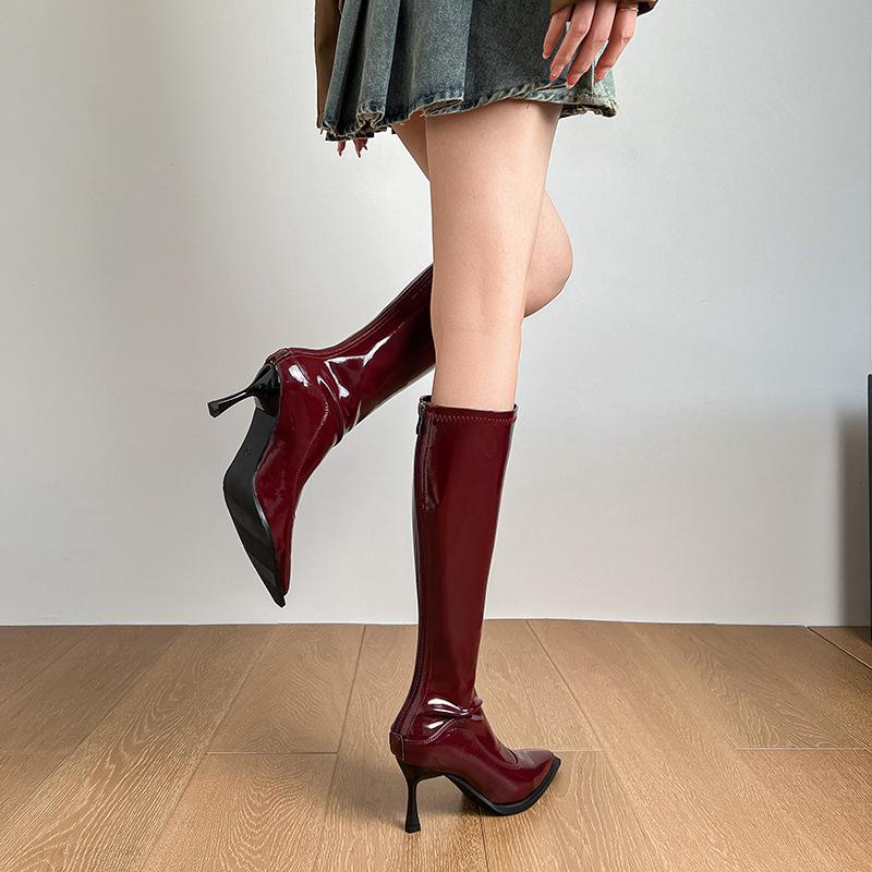 2025 Frühling und Herbst neue Stiefel Damen Langschaftstiefel spitze Zehenpartie dünner Absatz hoher Absatz dünne Stiefel Wadenumfang hohe Stiefel bordeauxrot