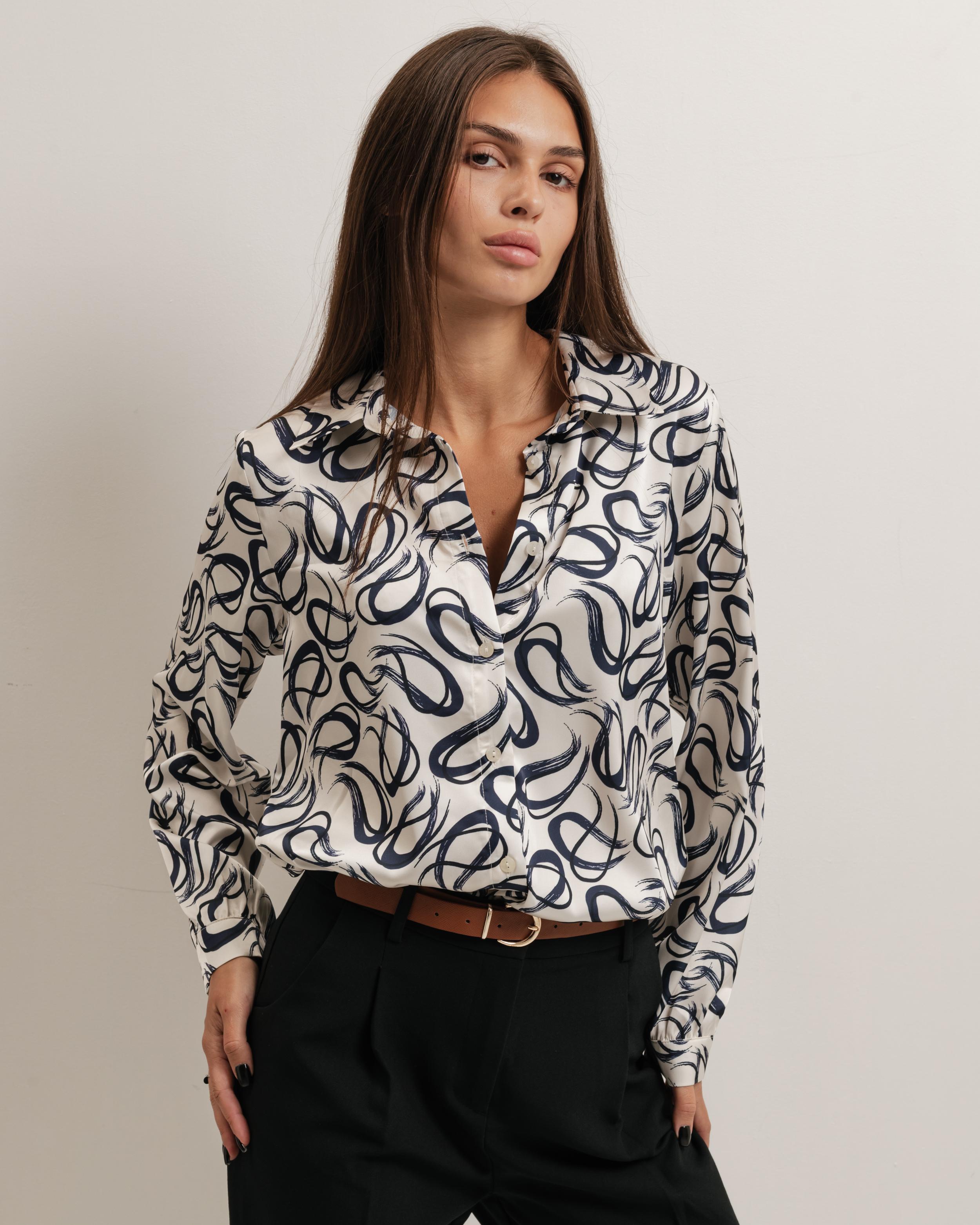 

Блуза Modalinda 47443 42 молочно-синя 48