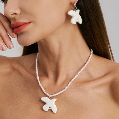 Stylish White Ceramic Peace Dove Necklace Women, Simple Rope Peace Dove Collarbone Necklace