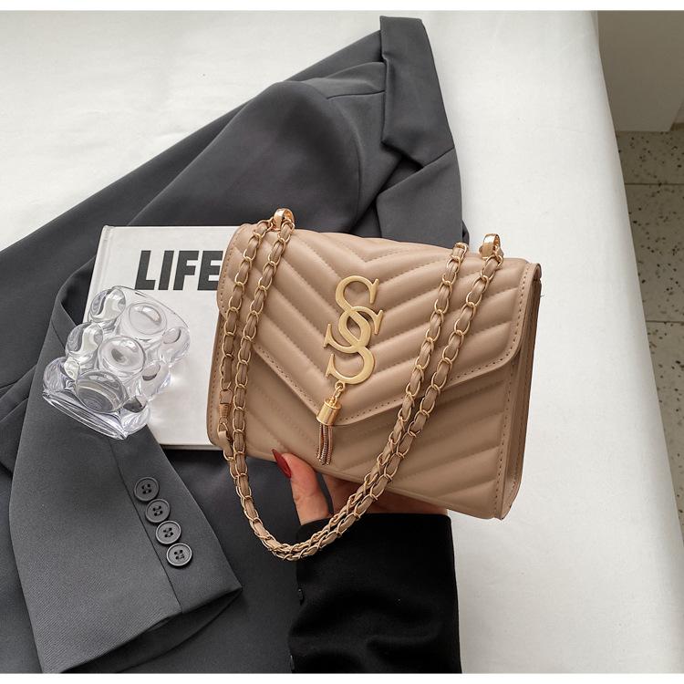 

Bags simple casual bag women s 2024 autumn new fashion trend shoulder bag retro casual chain хакі