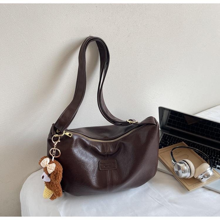 This year, the popular super-popular niche design bag 2025 new women's bag retro versatile messenger bag shoulder tote bag