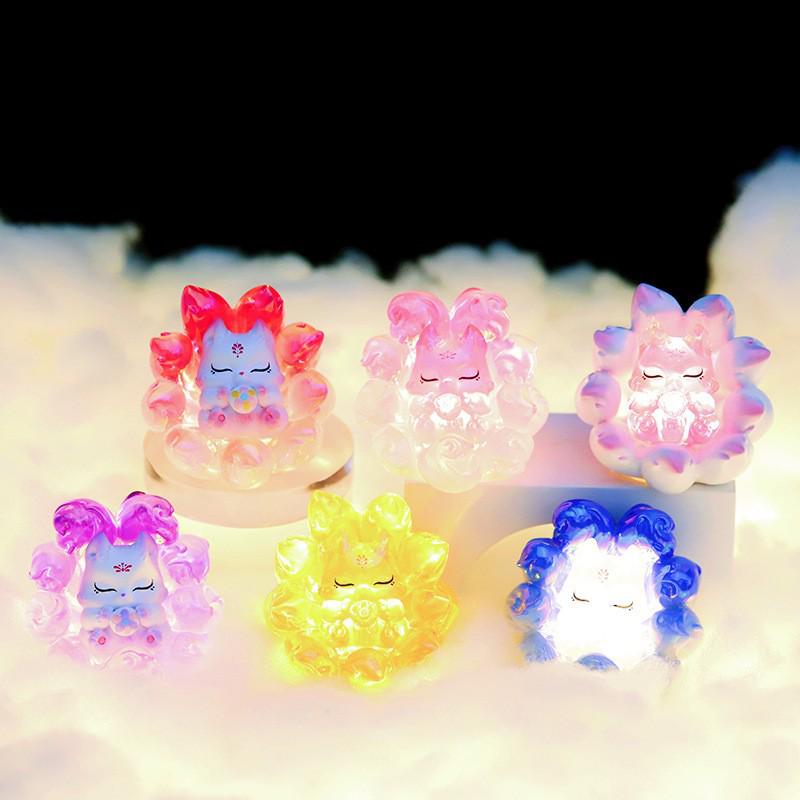 

Куклы-сюрпризы Девятихвостая лиса Тушань - Модные маленькие лисички-украшения, Креативный подарок на день рождения для девочек Blind Box Figure Series