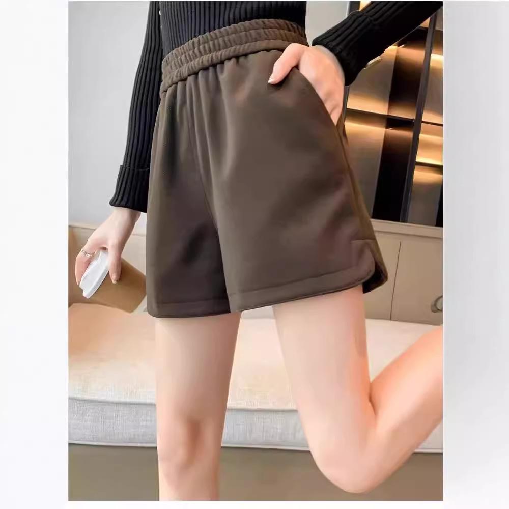 

Женские шерстяные шорты А-силуэта с высокой посадкой на осень/зиму 2024 года: Эластичная талия, свободный приталенный крой. 3XL (suggested 148-158 jin) кофейный