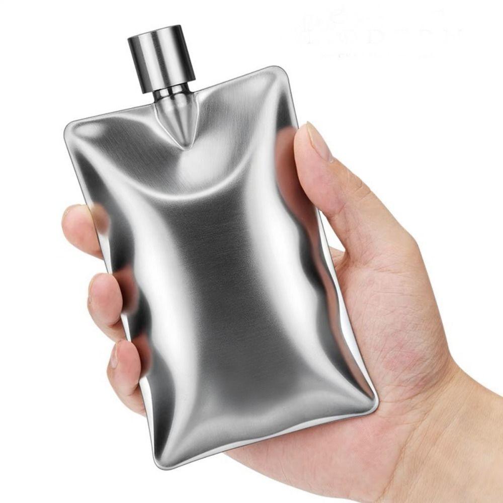Wellenförmige Weinkanne Edelstahl Wodkaflasche Minimalistische Schnapsflasche Für den Außenbereich