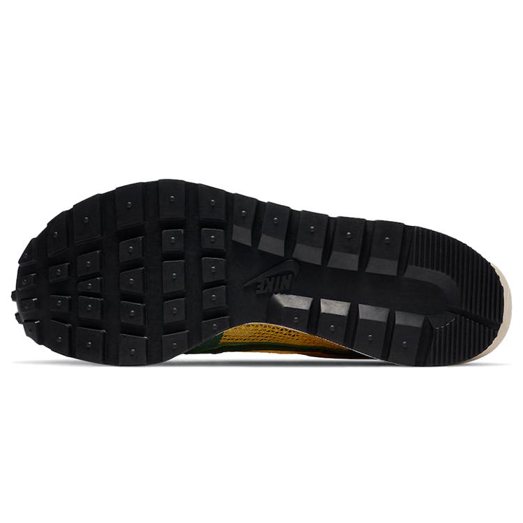 Nike X Sacai VaporWaffle 'Tour Yellow' CV1363-700