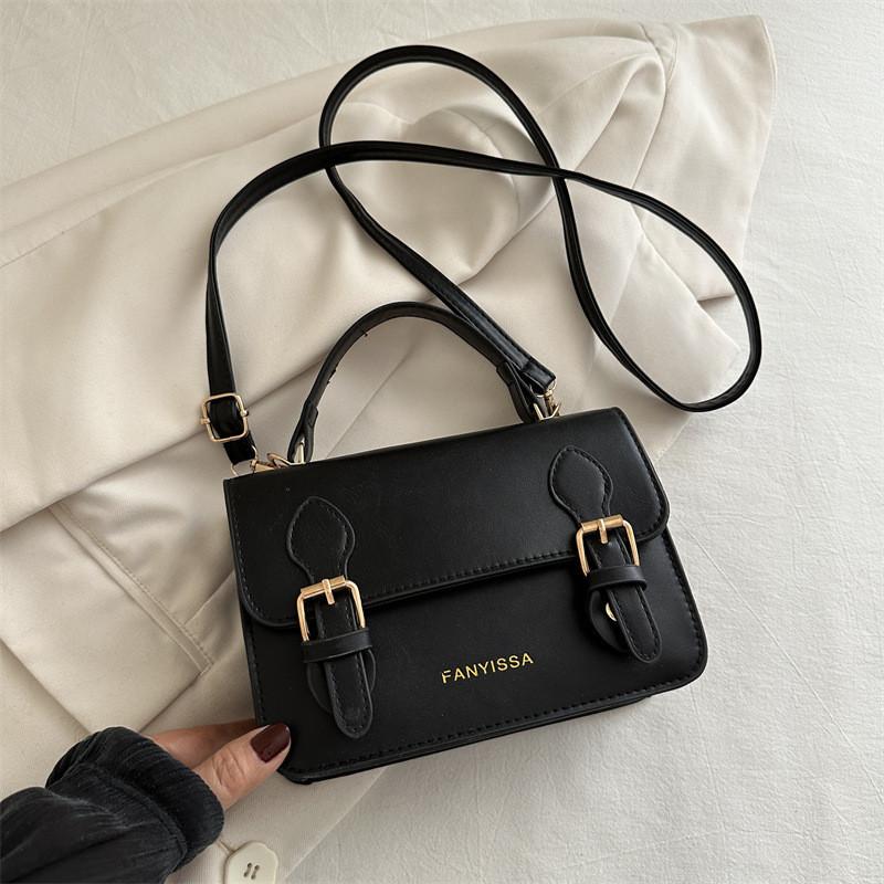 Stylish Casual Shoulder Bag For Women 2024 Fashionable Chic Pu Material Handbag