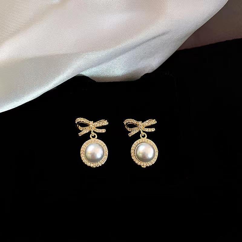 Korean Bow Highlight Pearl Diamond Earrings Women's Elegant Exquisite Niche Design Versatile Earrings Tide