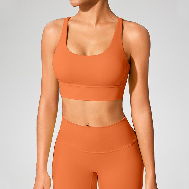 Cross-Back Shockproof Sports Bra: European-American Fitness Tank Top with Thin Straps for Yoga and Nude Comfort