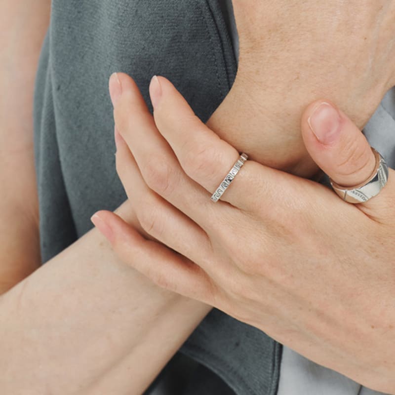 AHNI Essence cube R_gold/silver