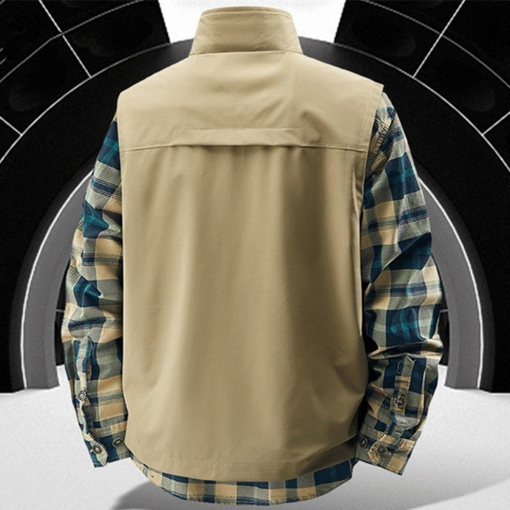 Summer Men Outdoor Breathable Sleeveless Vest Men Casual Multi Pocket Vest Man Cargo Safari Work Waistcoat Plus Size 6XL