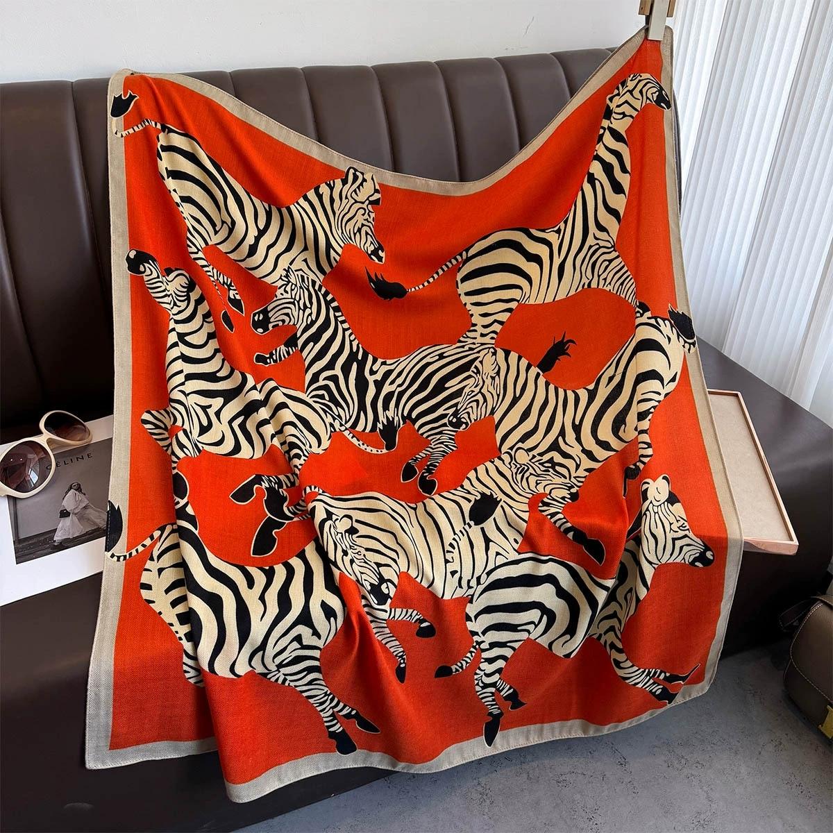 

90x90cm Fashion Handkerchief Scarf For Women Small Shawl Animal Print Female Square Headband Bandana Head Scarves 90X90CM