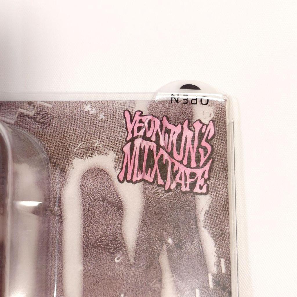 [USED] GGUM Yeonjun Weverse JP Limited Edition Trading Card Album