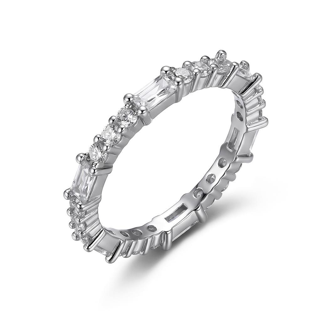 Dainty Inlaid Zircon Ring For Women Gold Plated Round CZ Crystal Copper Finger Ring Party Wedding Daily Wear Minimalist Jewelry