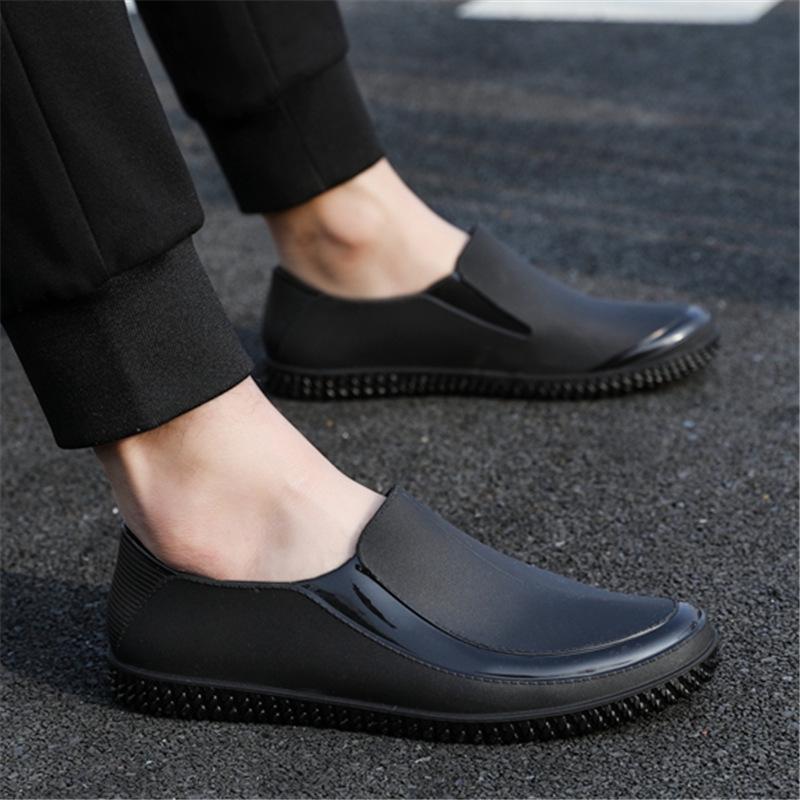 Men's Waterproof Non-Slip Short Rain Boots for Fishing and Kitchen Use