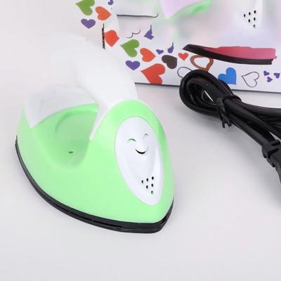 Mini řemeslná žehlička Mini horký lis Mini žehlička Přenosná ruční Malá žehlička s nabíjecí základnou Příslušenství - Korálkové příslušenství