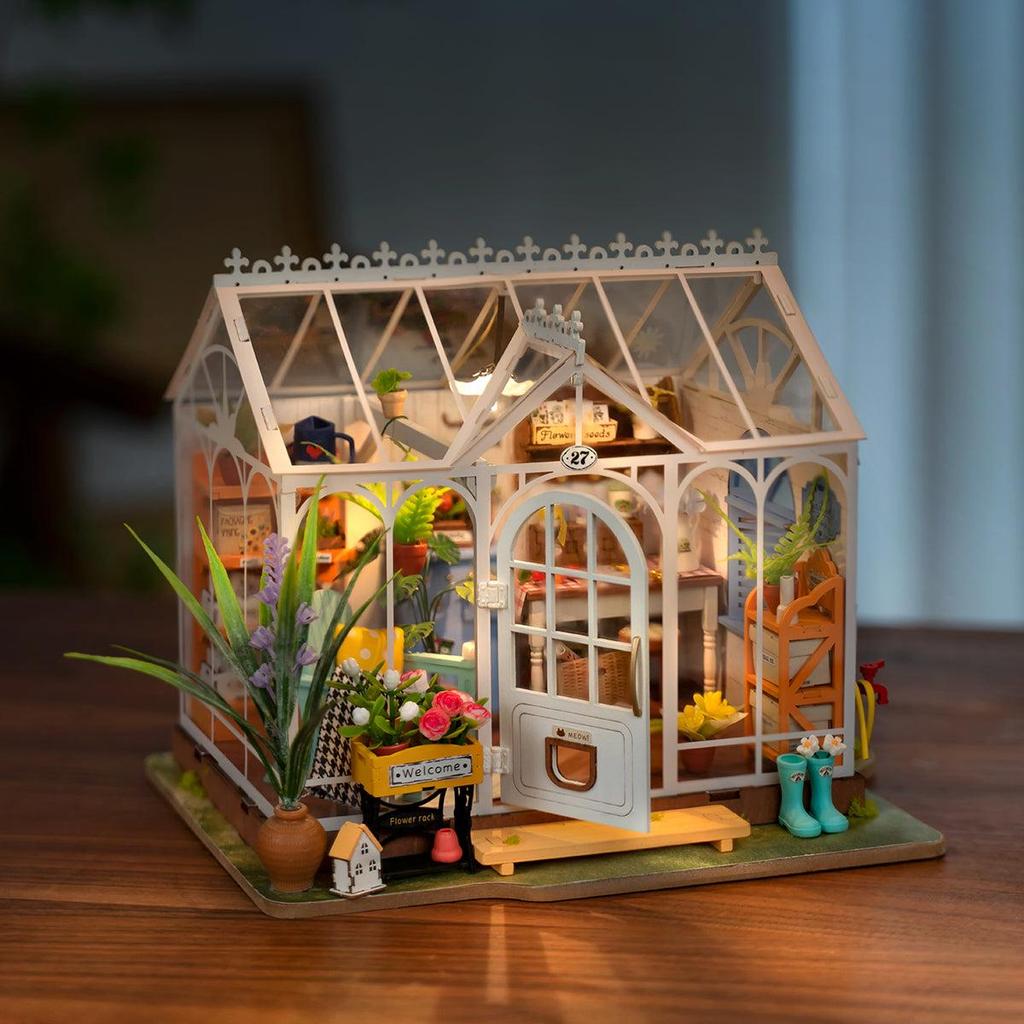 ROBOTIME Rolife 3D Puzzles Dreamy Garden House DIY Miniature House Kit DG163