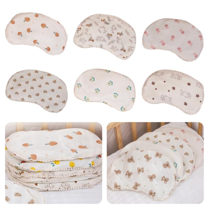 Comfortable and Cooling Infant Pillow Double Layer Gauzes Buckwheat Filling Pillow Breathable Moon-shaped Baby Pillow