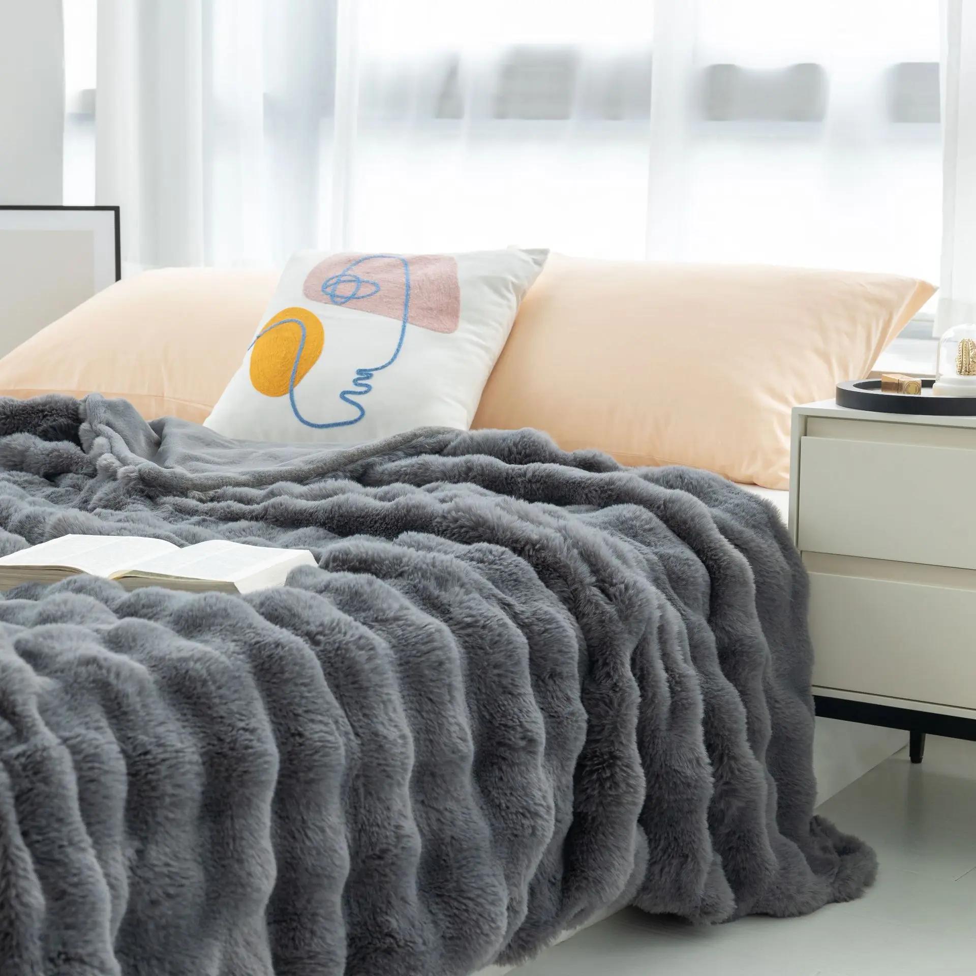 

Ins Solid Color Faux Rabbit Fleece Blankets Fluffy Soft Warm Throw Blanket Nap Blanket For Couch Sofa Office Bed Camping Travel 70x100cm