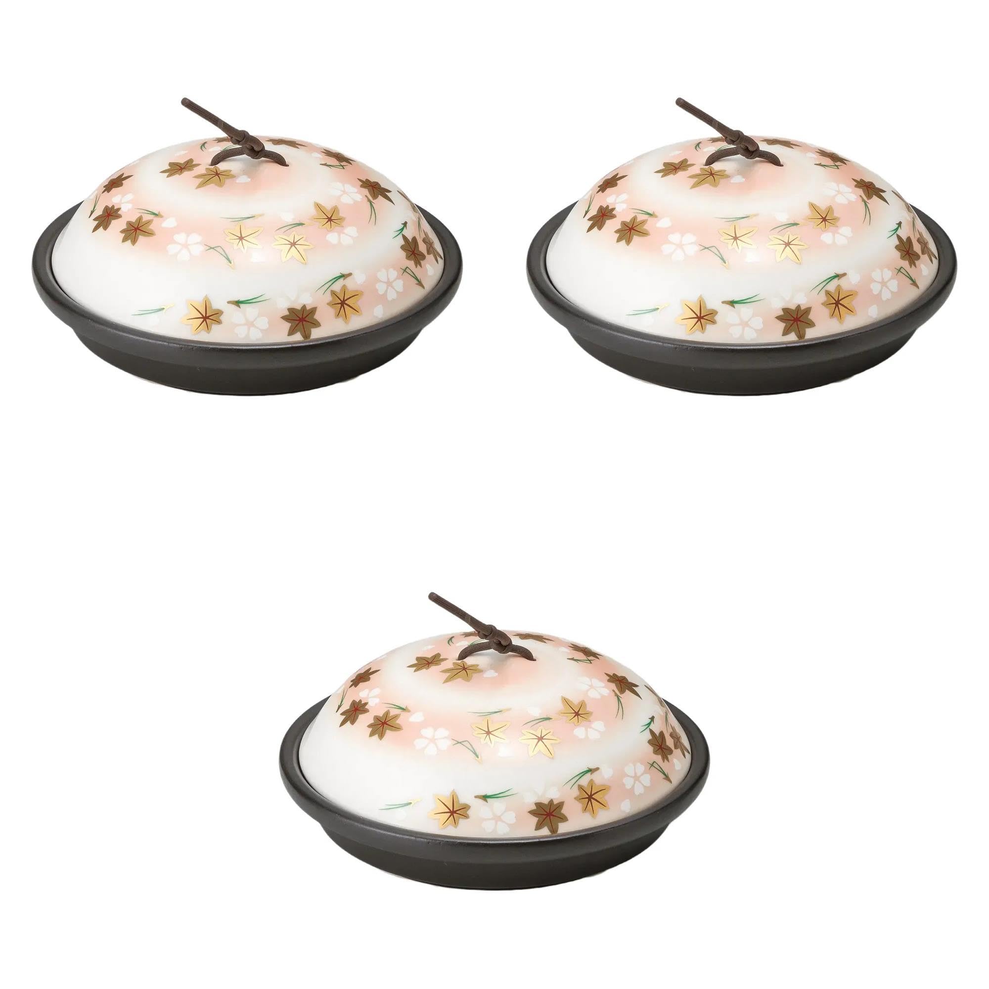 

Set of 3 Black Glazed Flower Play Ceramic Plates x Ceramic Plates with Reinforced Lids Setomonohonpo [17 7cm]