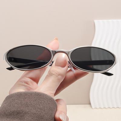 Nowe Vintage Metalowe Wąskie Oprawki Y2K Owalne 2026 Nowe Okulary Przeciwsłoneczne Męskie i Damskie Stylowe Kocie Oko Wysokiej Jakości Okulary Chroniące Przed UV