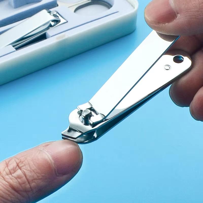 5pcs Custom Logo Professional Pedicure Manicure Kit Beauty Tool Nail Clippers 5 in 1 Stainless Steel Grooming Portable Durable