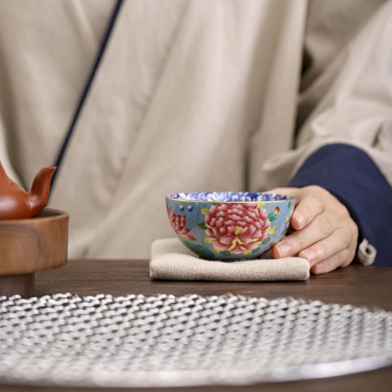 Vintage Enamel Color Blue White Porcelain Tea Cup Floral Pattern Chinese Ceramic Tea Set Cup for Drinking Gift Collection