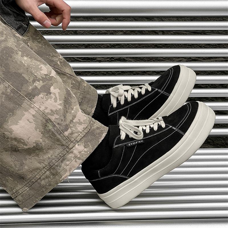 Fashion Spring and summer men's shoes Classic  trend design styles outdoor street walking Black versatile youth shoes Hot New