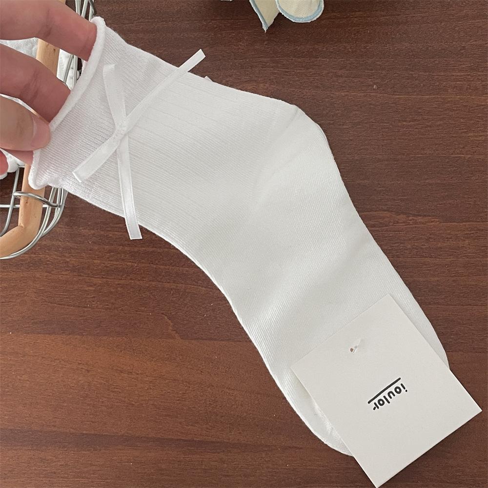 Ladies Spring and Summer New Simple Bowknot Boneless Tube Socks