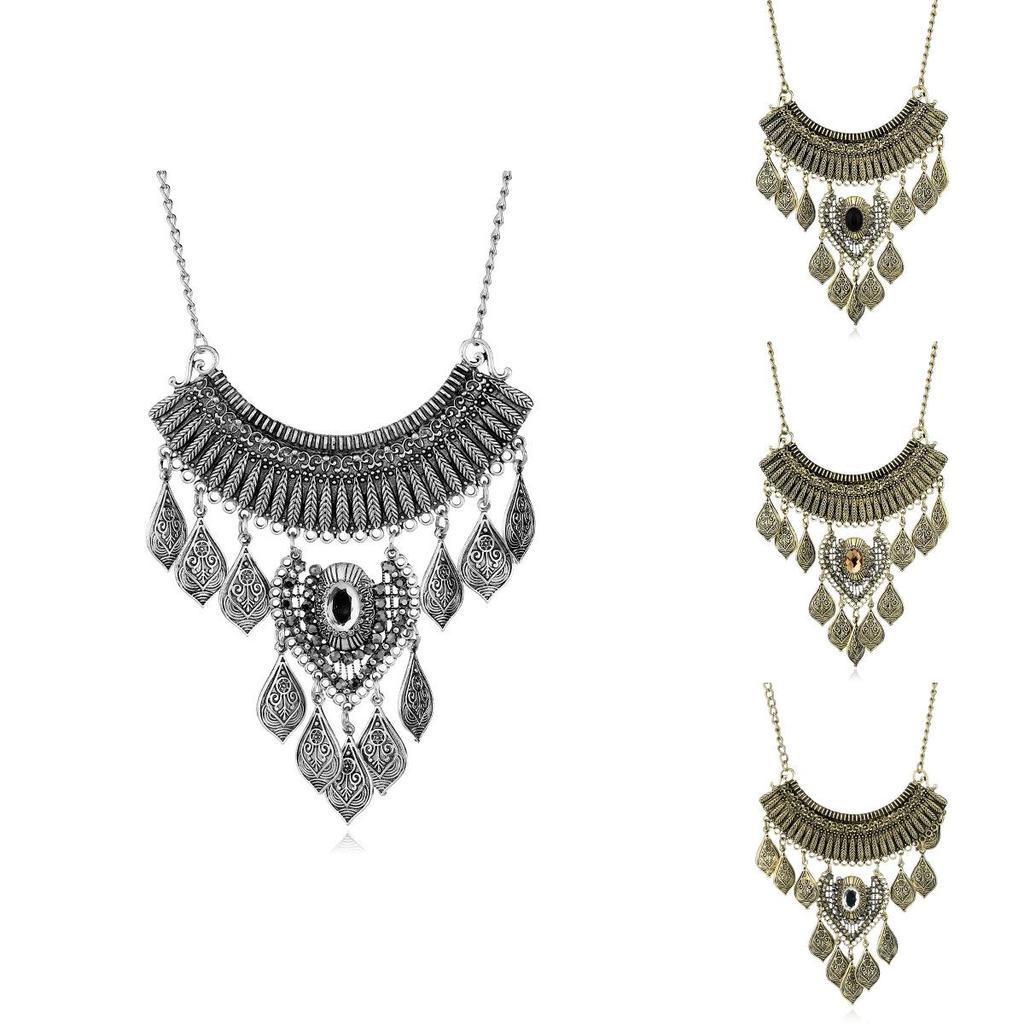 Retro Tree Leaf Statement Necklace With Multilayer Chain And Diamond Accents For Boho Style
