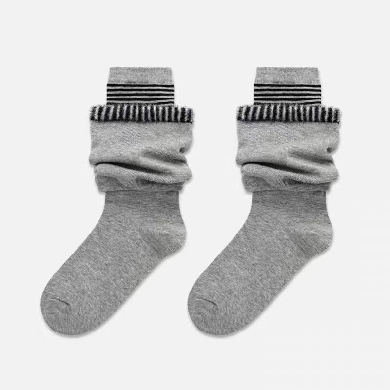 Women's Fall Fashion New Fake Two Stitching Striped Thin Tube Stack Socks