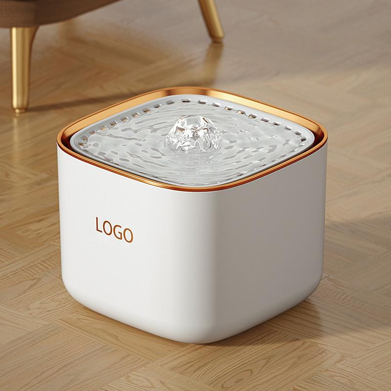 Hot Sale Automatic Cat Fountain Water Dispenser Luxury Safe Chargeable Smart Water Fountain Cat Pet Drinking With Filter Pump