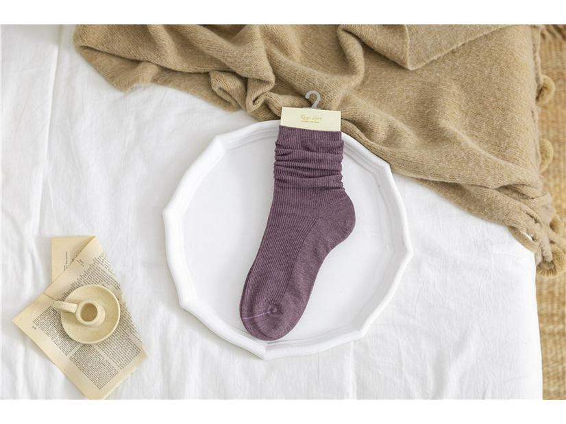 

Women s Cotton Mid-Tube Japanese Pile Socks - Versatile for Autumn and Winter One Size